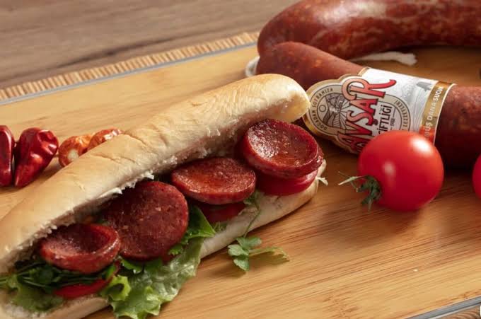 Sucuk Ekmek